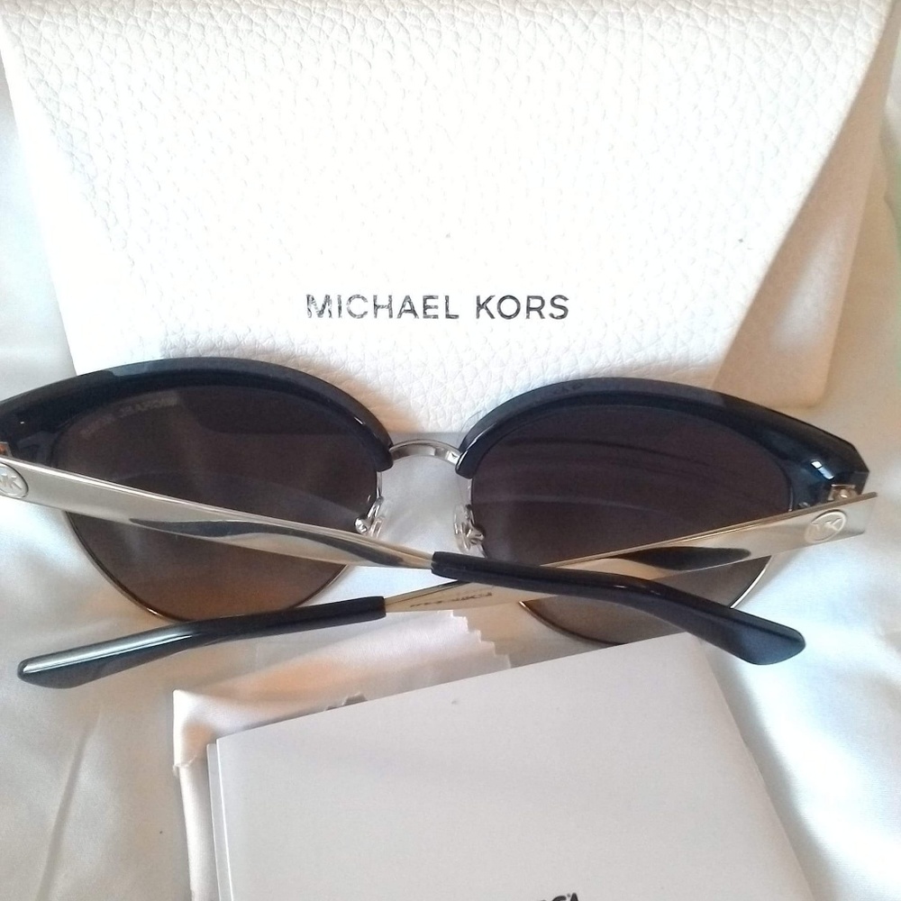 Sun glasses